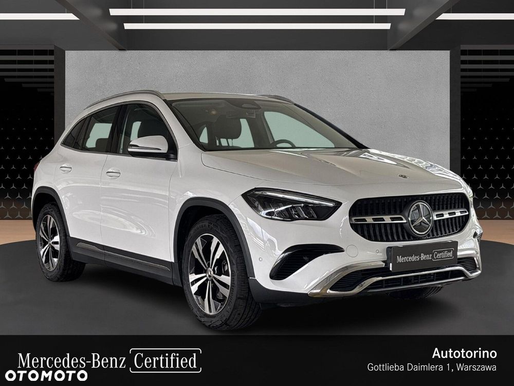 Mercedes-Benz GLA - 7