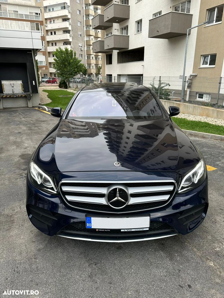 Mercedes-Benz E 220 d 4Matic T 9G-TRONIC AMG Line - 2