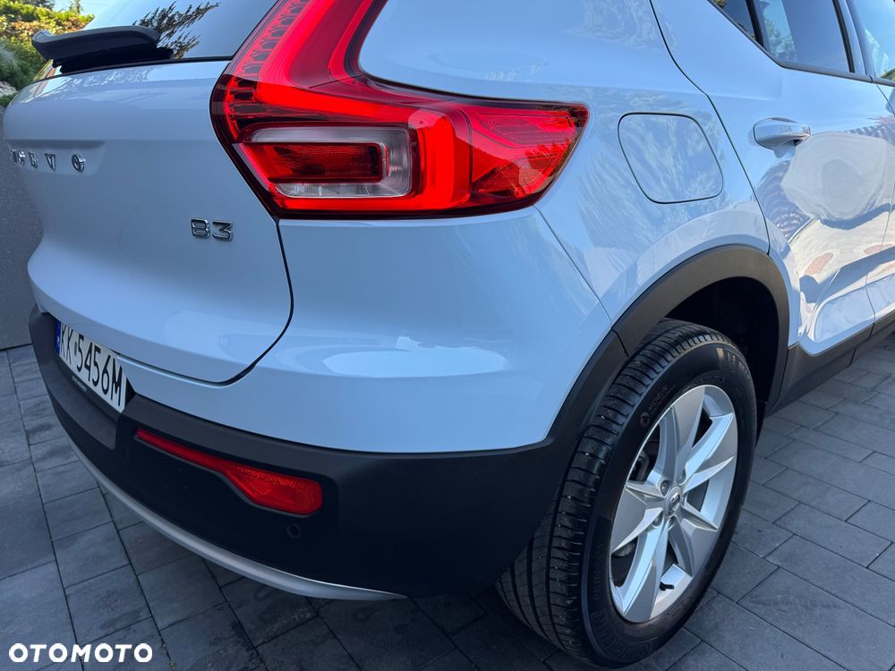 Volvo XC 40 - 32