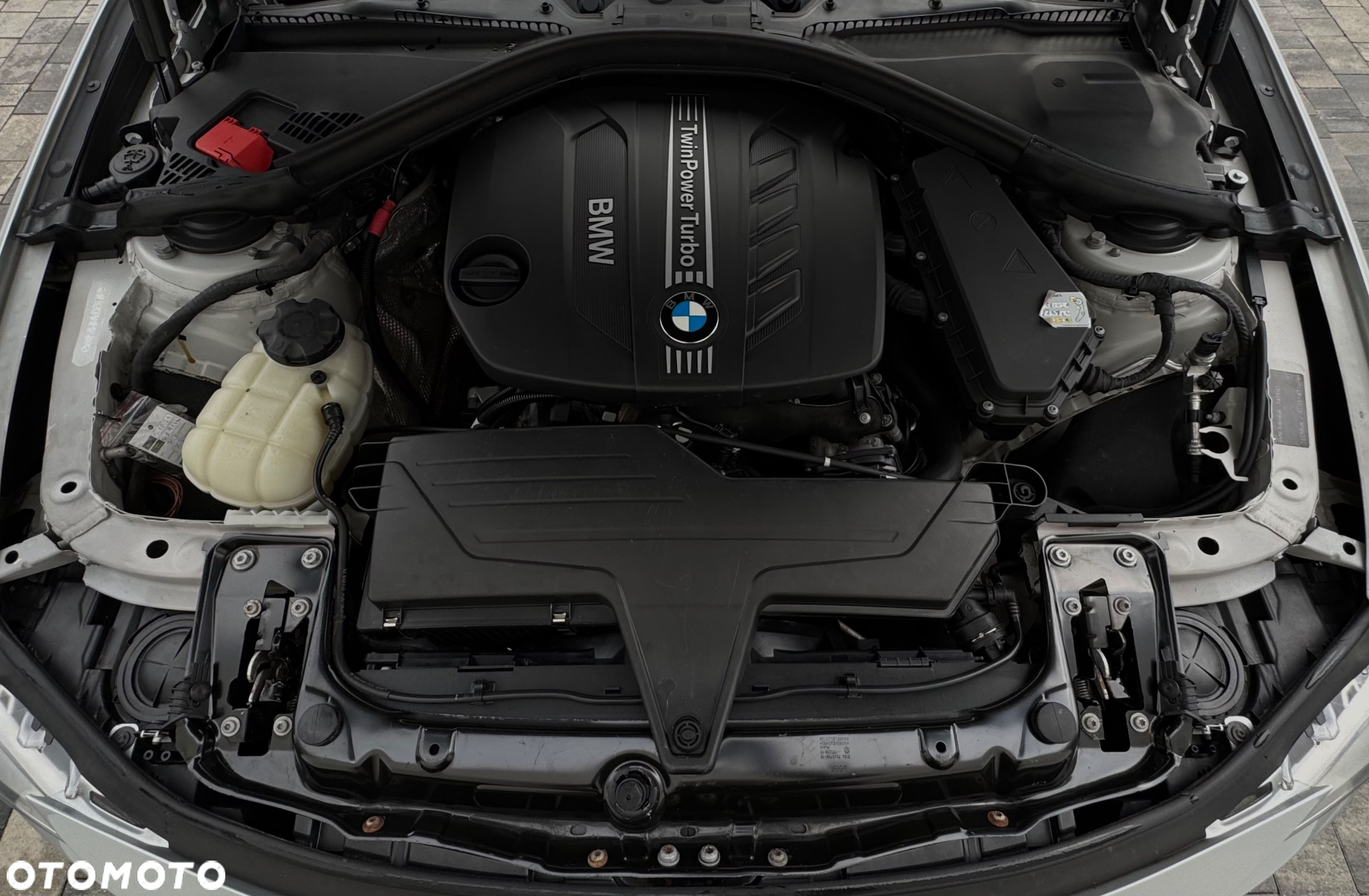 BMW Seria 3 - 38