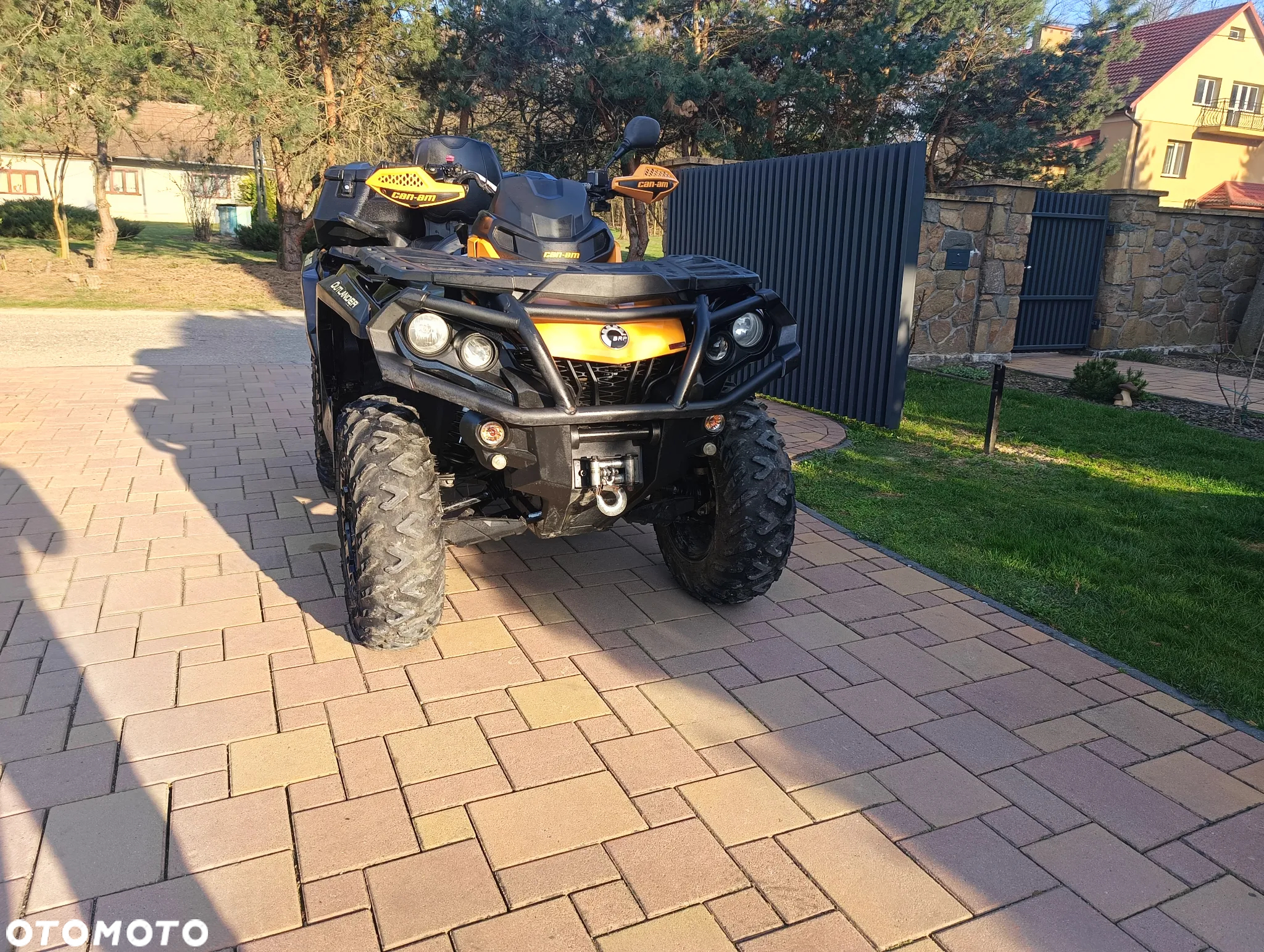 Can-Am Outlander Max