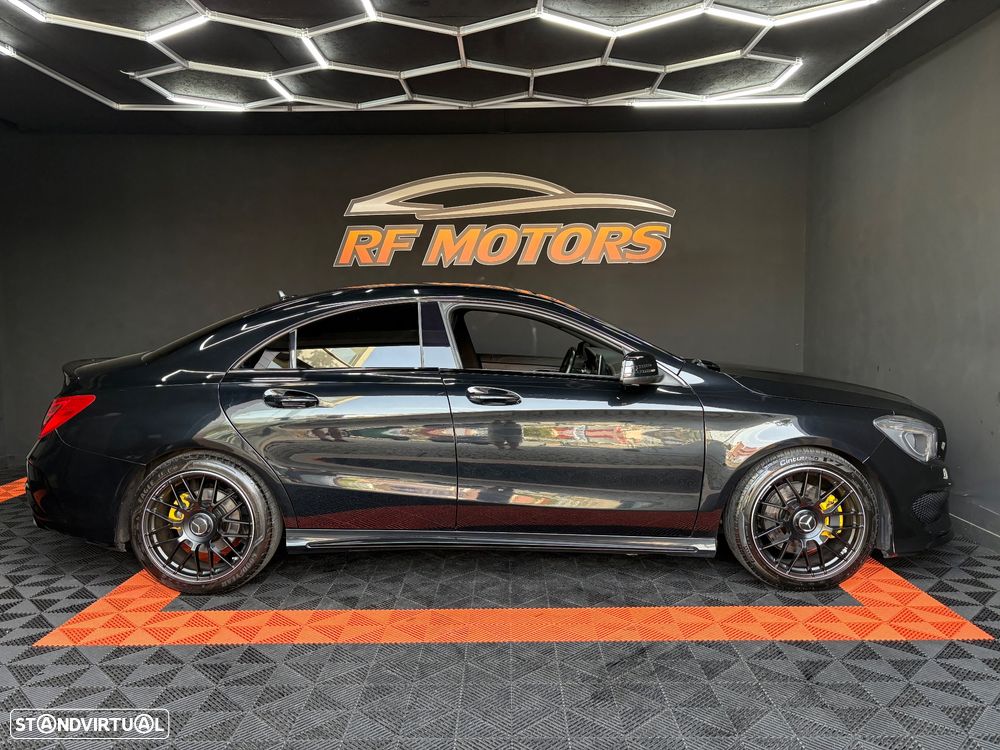 Mercedes-Benz CLA 220 CDI 7G-DCT AMG Line - 5