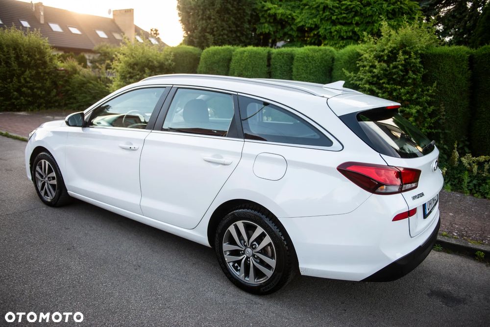 Hyundai i30 1.6 CRDI DCT Style - 12