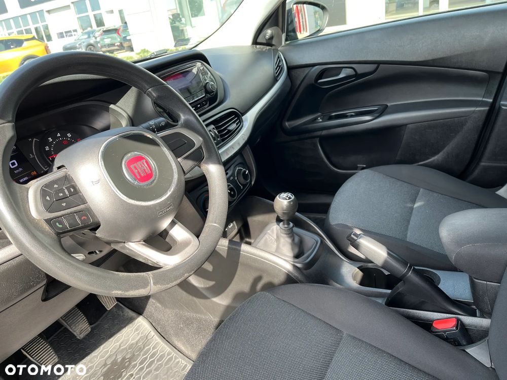 Fiat Tipo 1.4 16V Pop - 10