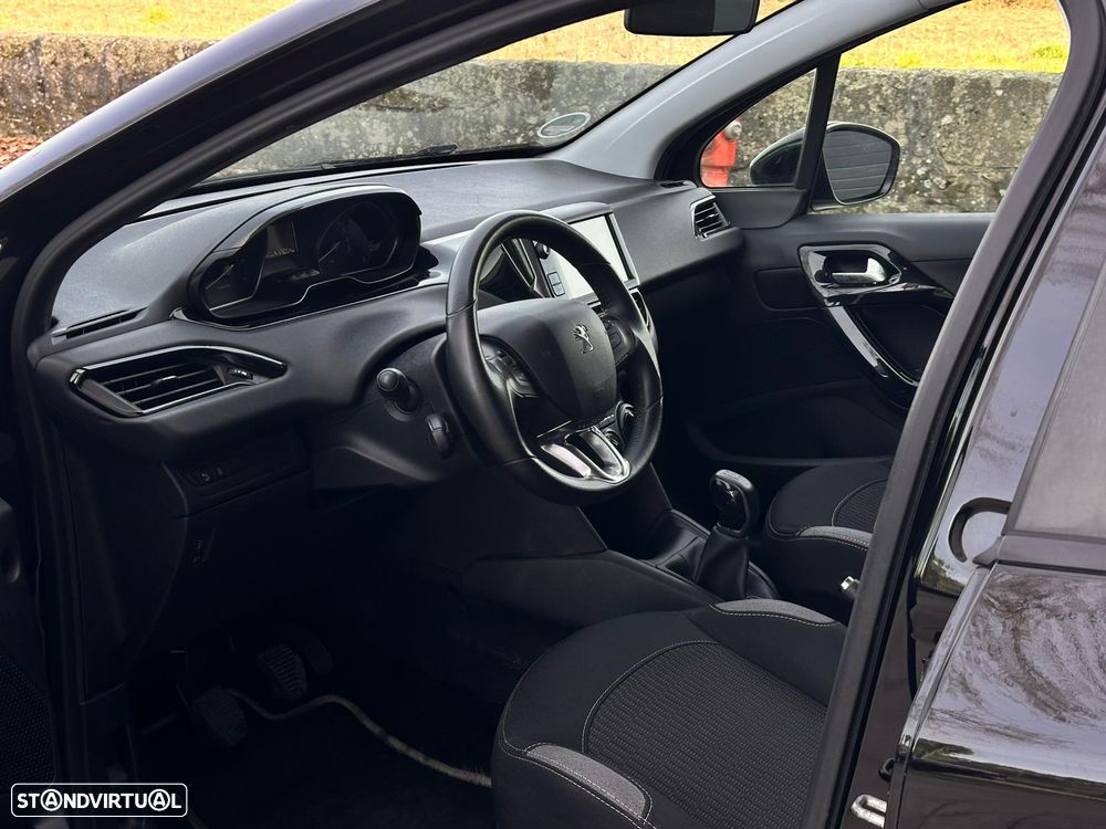 Peugeot 208 PureTech 82 Active - 18