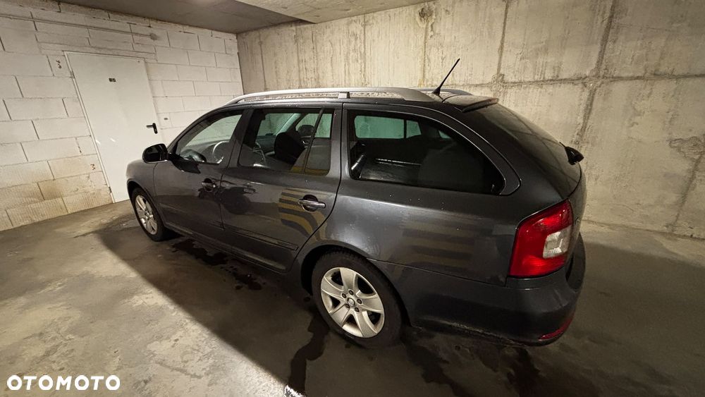 Skoda Octavia 1.4 TSI Ambition DSG - 4