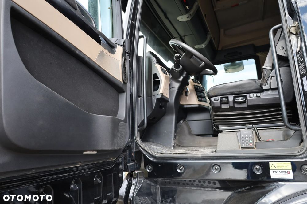 MAN TGX - 25