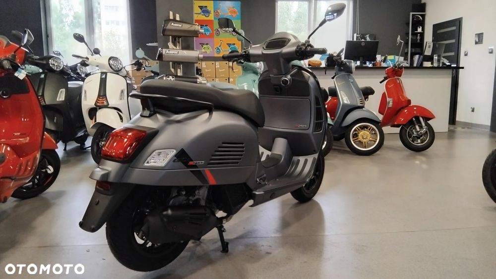 Vespa GTS - 3