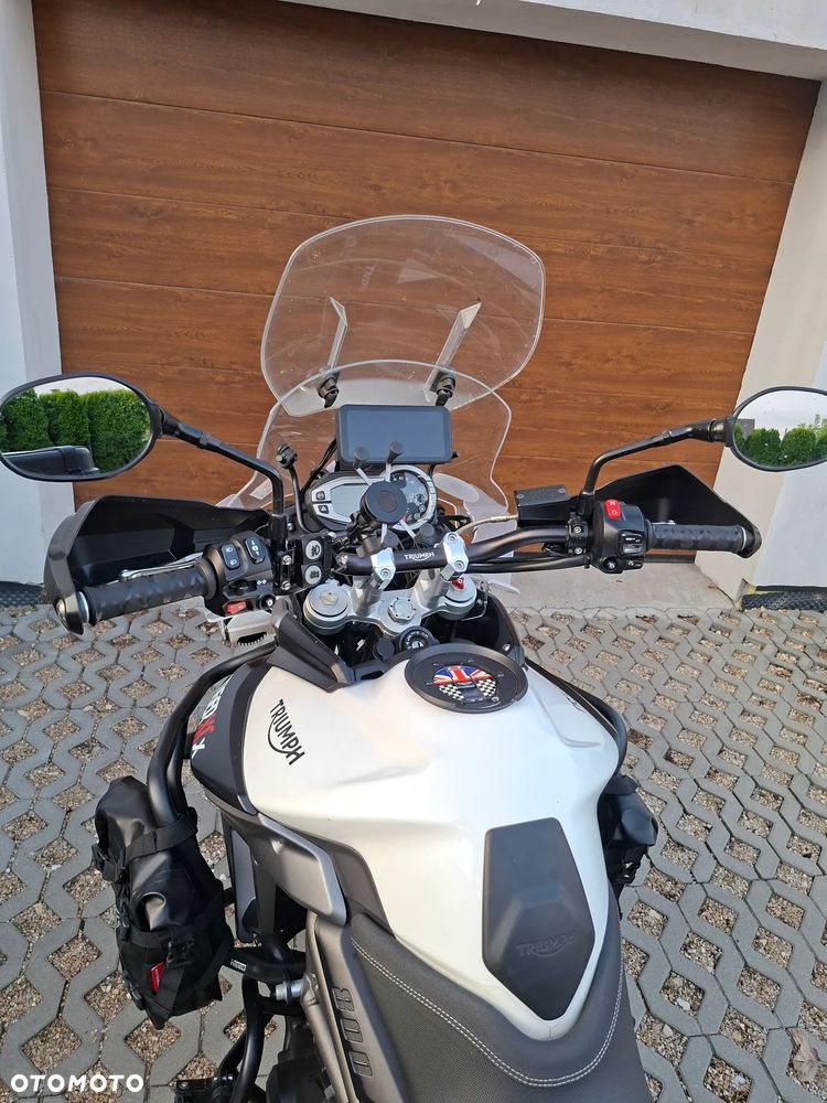 Triumph Tiger - 7