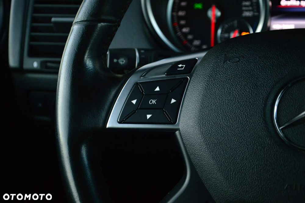 Mercedes-Benz Klasa G 350 d Professional - 28