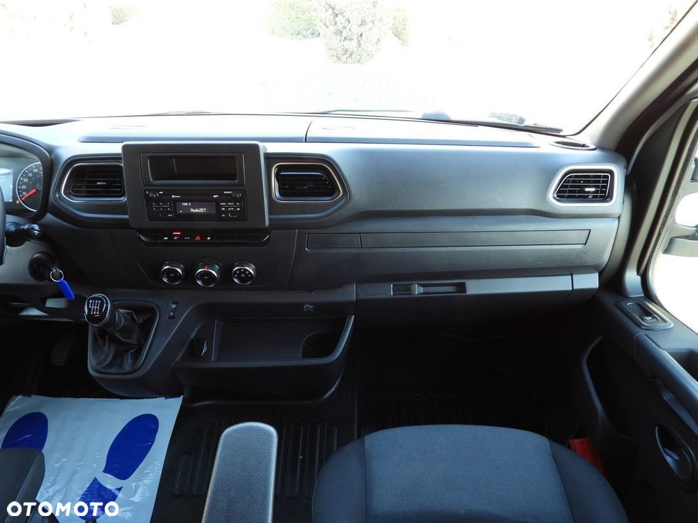Renault MASTER PLANDEKA 10 PALET WEBASTO TEMPOMAT LEDY PNEUMATYKA KLIMATYZACJA  165KM - 32
