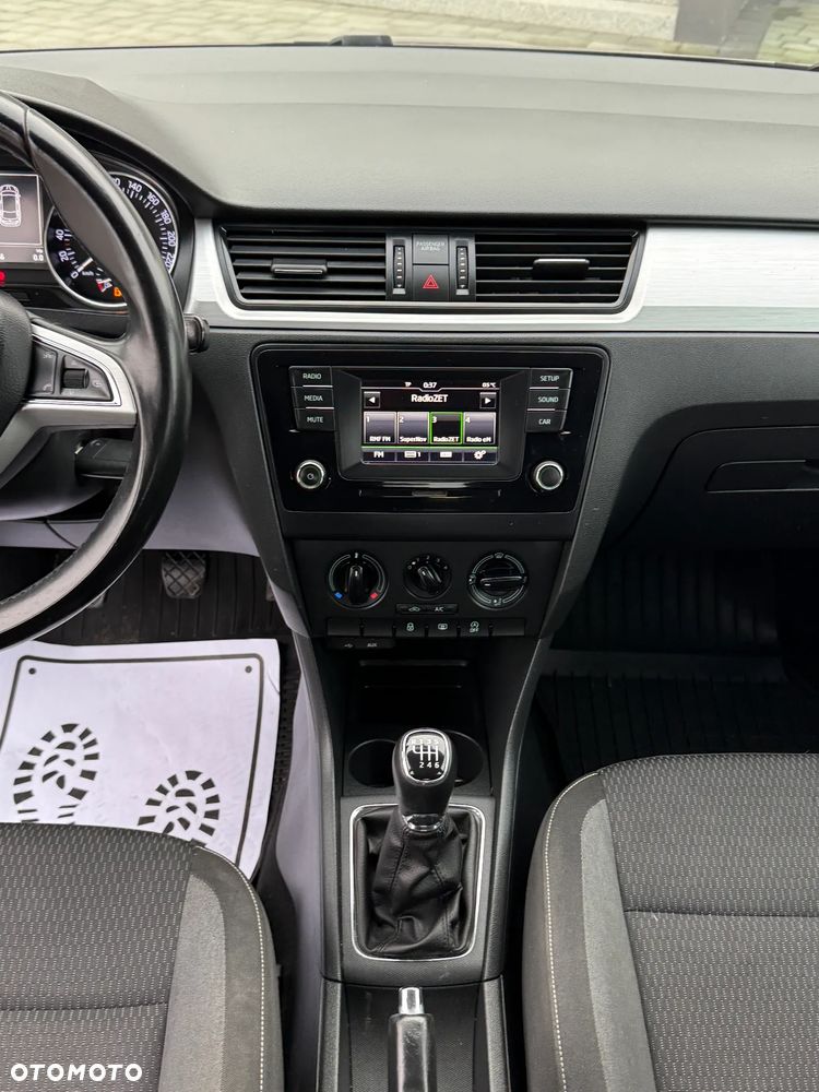 Skoda RAPID Spb 1.2 TSI Style - 9