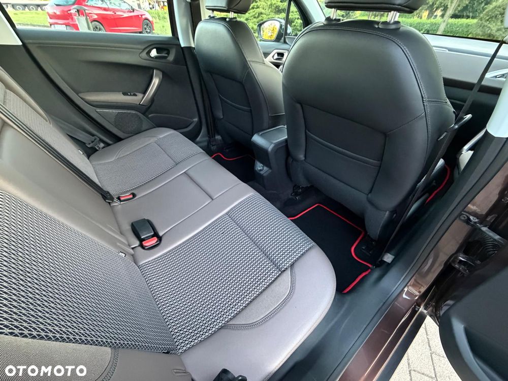 Peugeot 2008 120 VTI Business-Line - 20