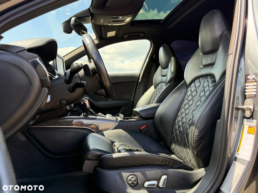 Audi S6 Limousine - 14