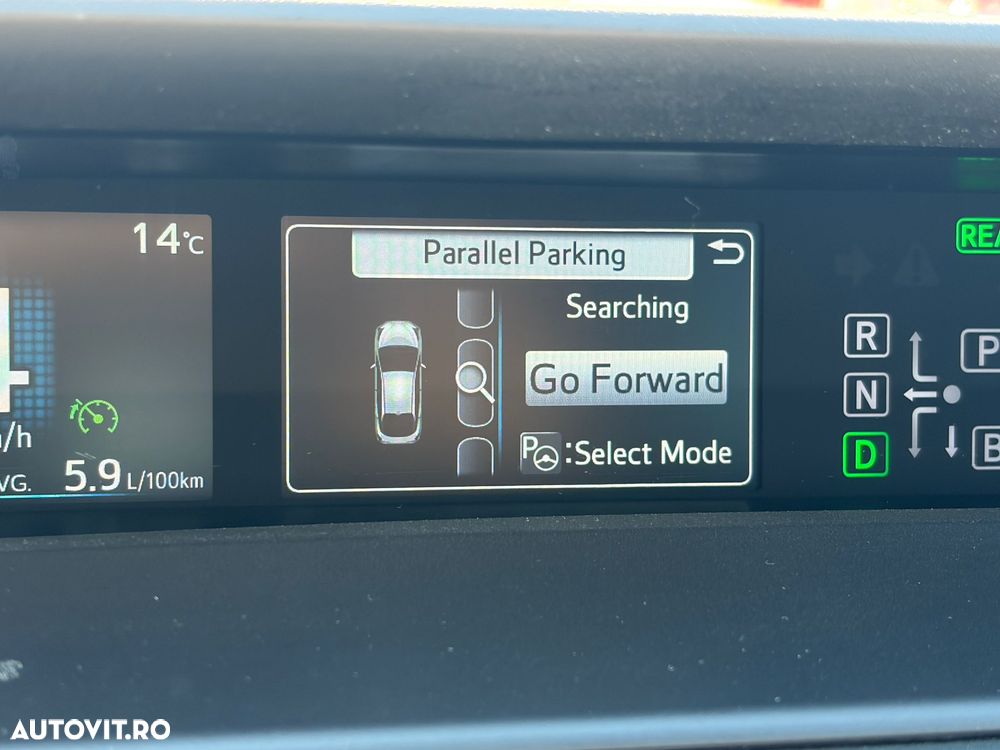 Toyota Prius (Hybrid) Executive - 20