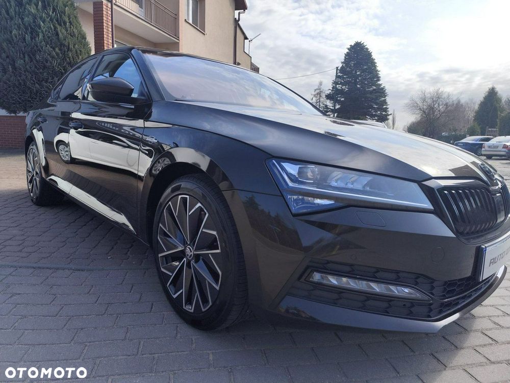 Skoda Superb 2.0 TSI 4x4 L&K DSG - 17