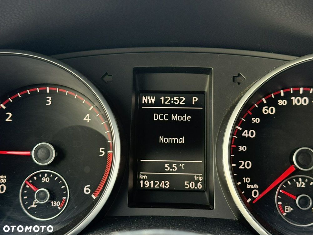 Volkswagen Golf - 18