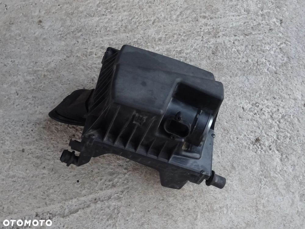 FILTR POWIETRZA OBUDOWA OPEL ZAFIRA TOURER C 1,6 1,8 A16XER A18XER - 2