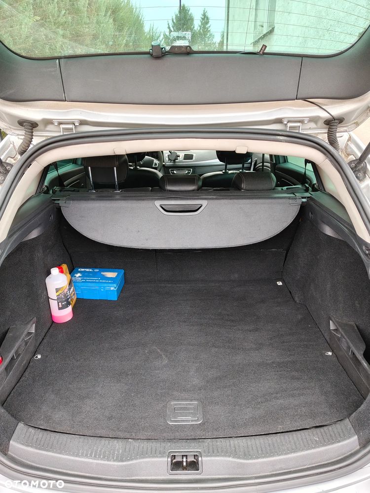 Renault Megane 1.9 dCi Dynamique Euro5 - 21