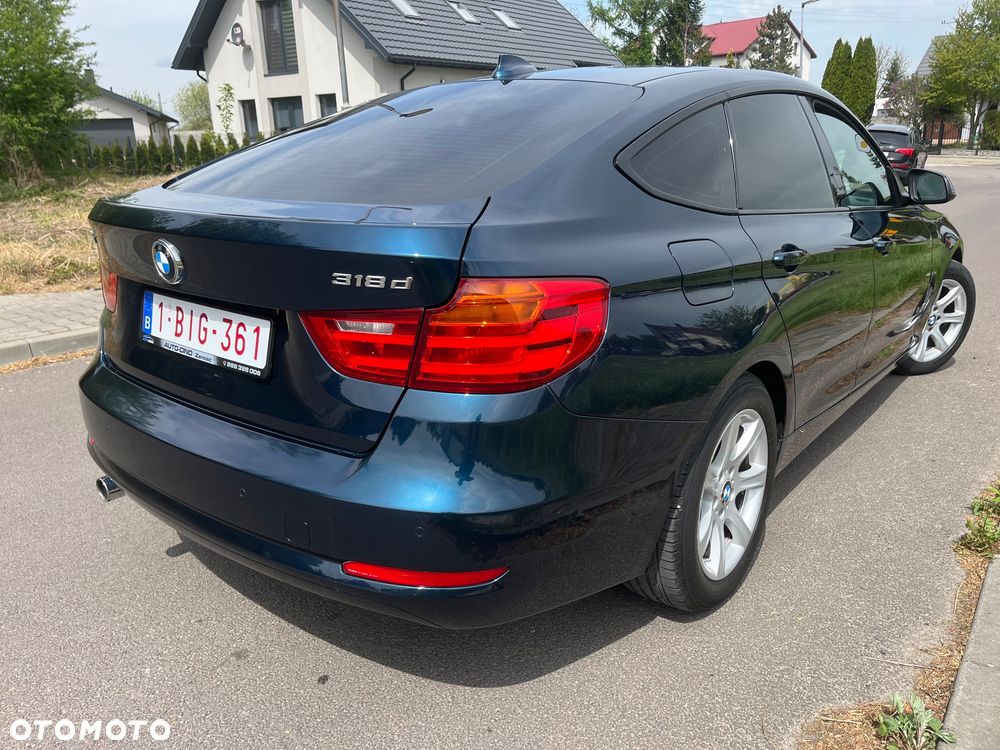 BMW 3GT 318d - 11