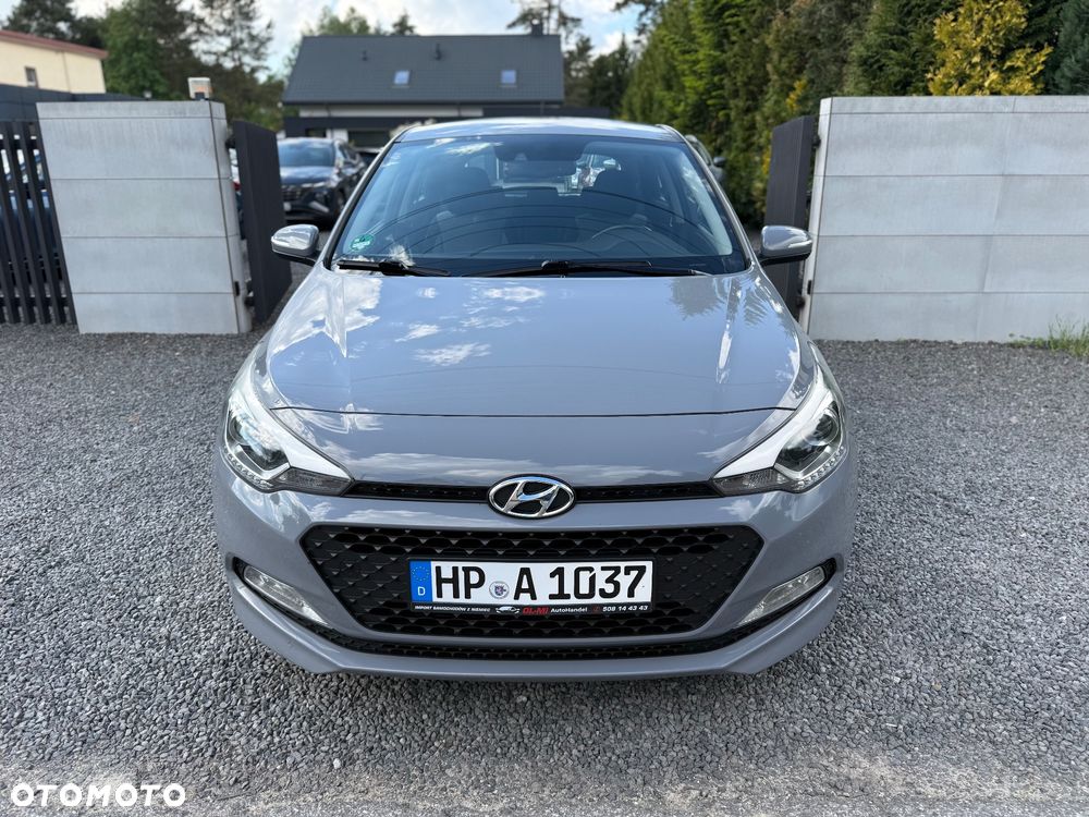 Hyundai i20 1.2 Trend - 3