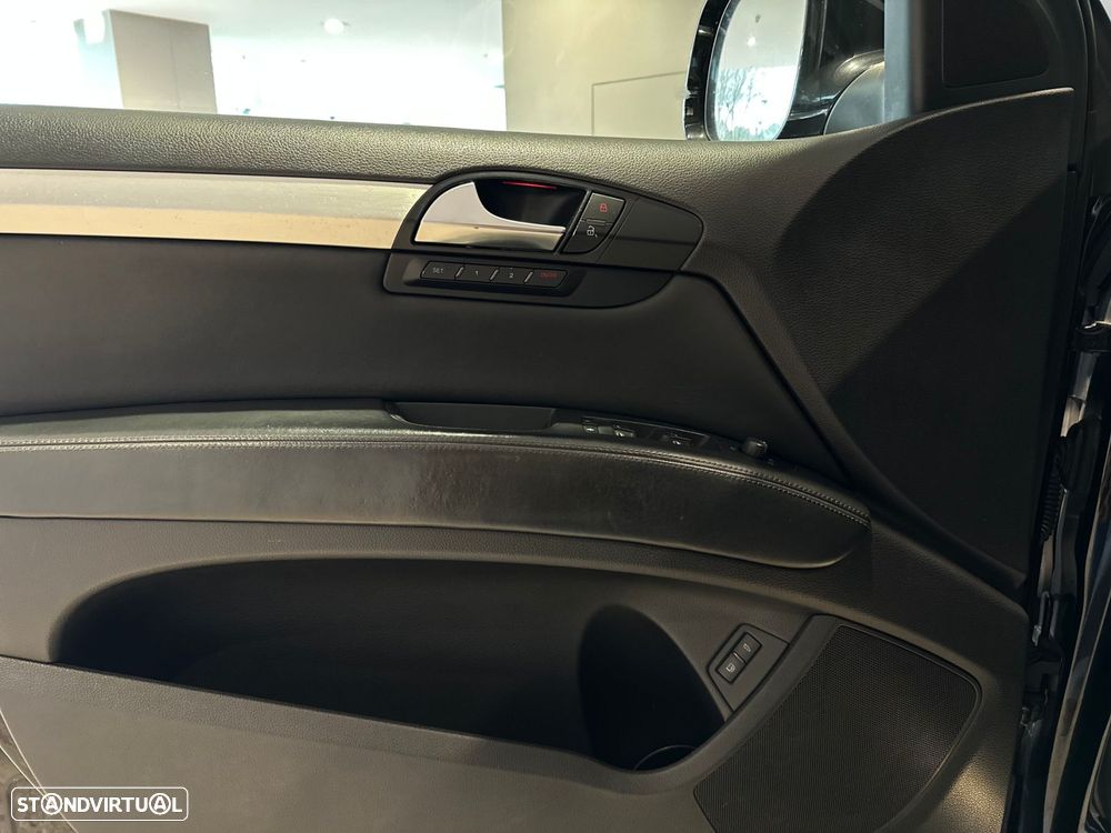 Audi Q7 3.0 TDI DPF quattro tiptronic - 11