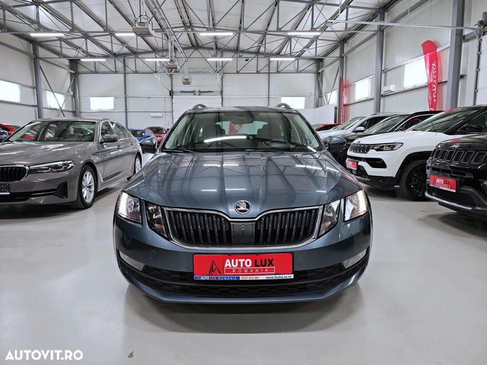 Skoda Octavia 2.0 TDI DSG Clever - 4