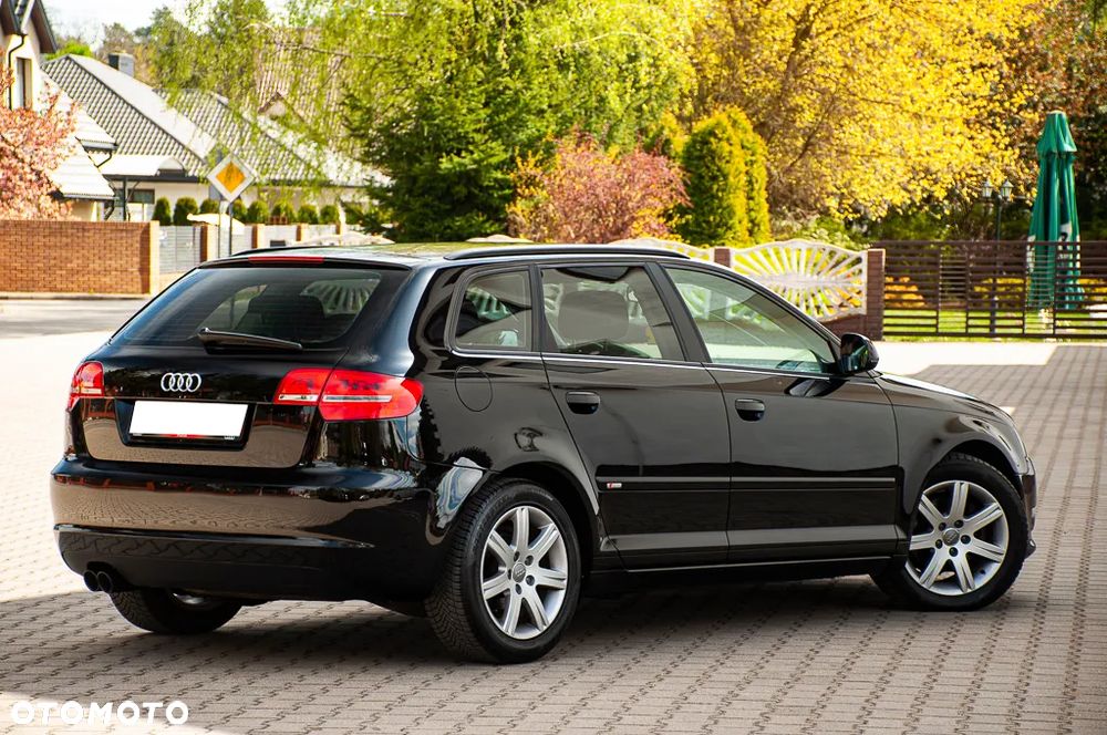 Audi A3 Sportback 1.8 TFSI S line Sportpaket - 16