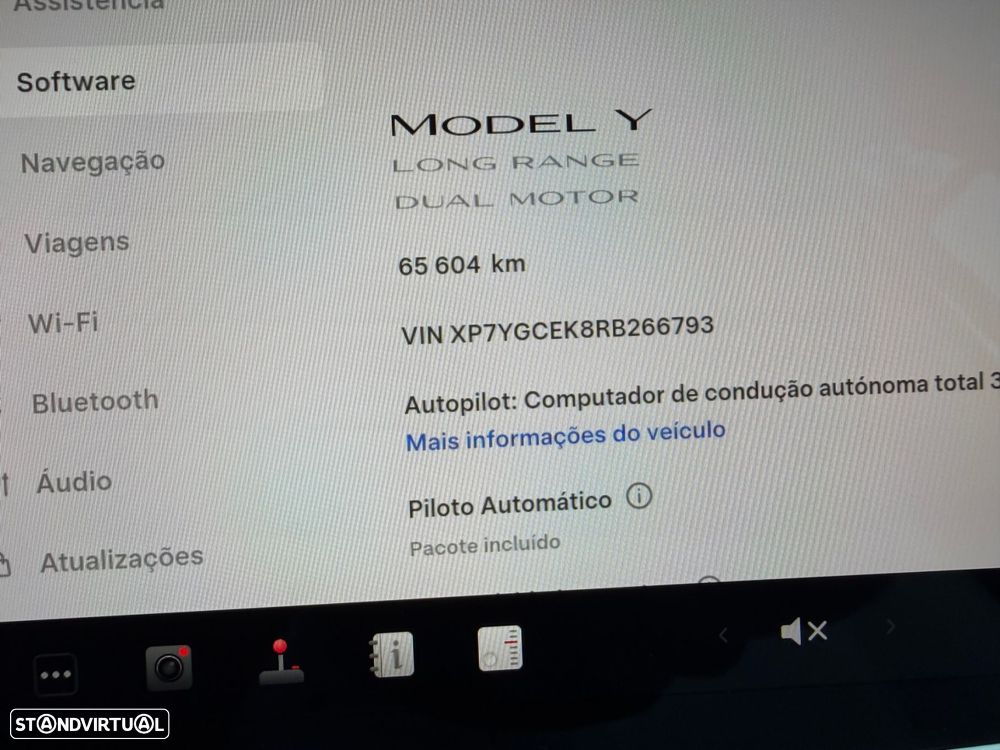 Tesla Model Y Long Range Tração Integral - 20