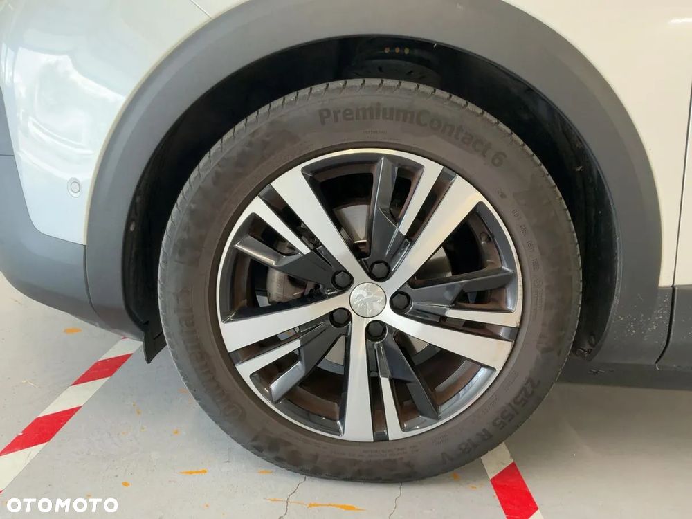 Peugeot 5008 1.6 BlueHDI Allure S&S EAT6 - 19