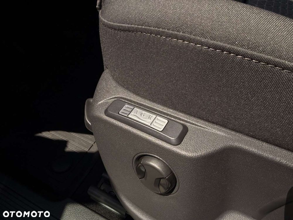 Ford Tourneo Connect - 23