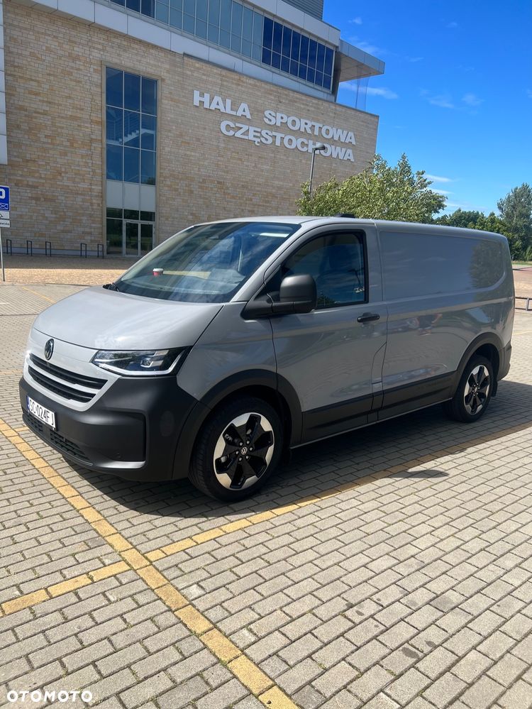 Volkswagen Transporter - 1