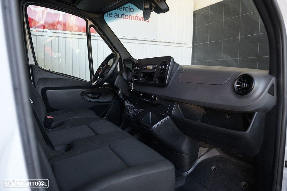 Mercedes-Benz Sprinter 317 CDI/37 - 18