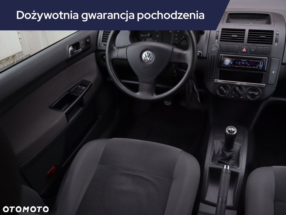 Volkswagen Polo - 9