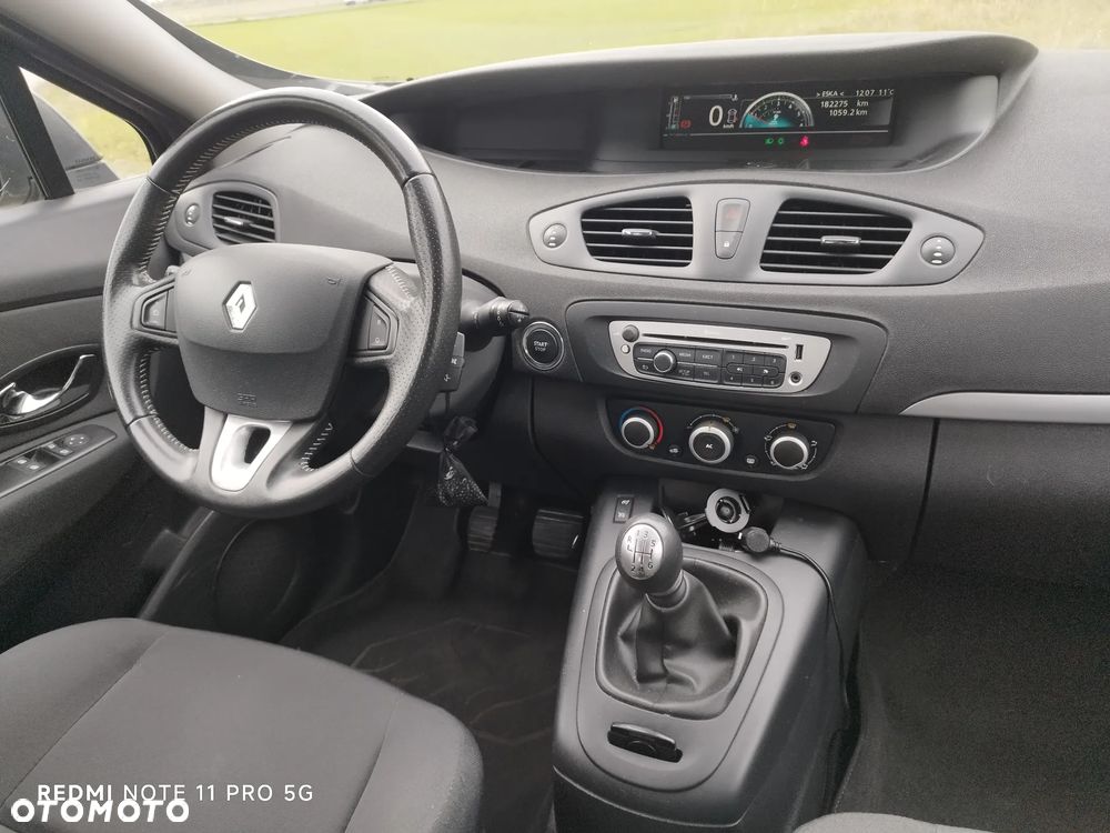 Renault Scenic ENERGY dCi 110 INTENS - 19