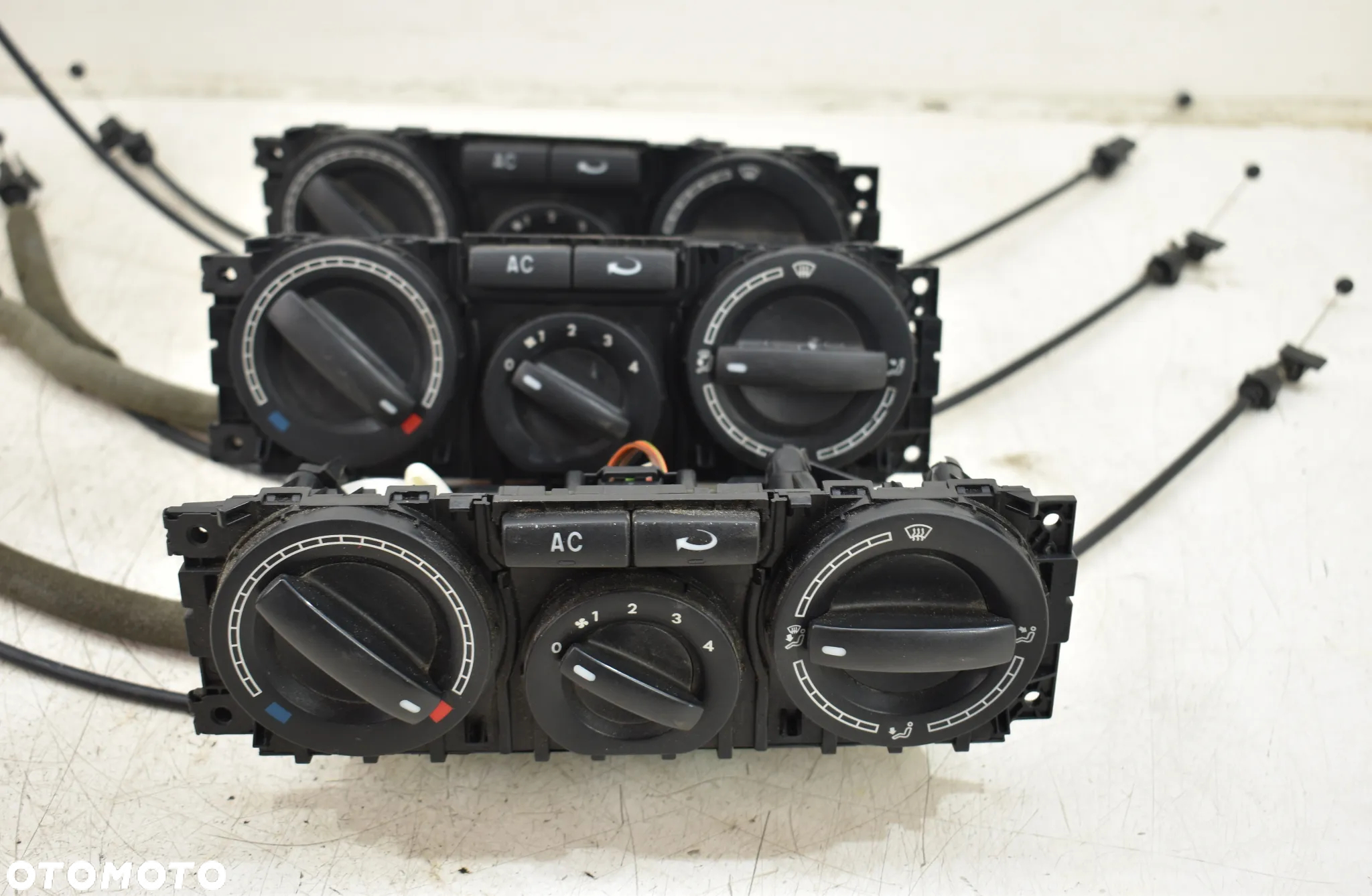 PANEL NAWIEWU KLIMATYZACJI VW T5 07R 7H0820045AM FV - 2