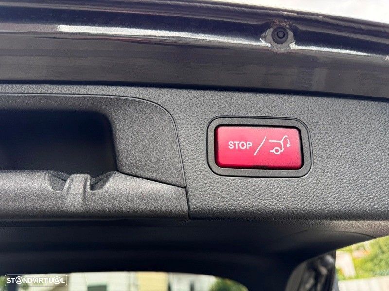 Mercedes-Benz GLC 300 - 54