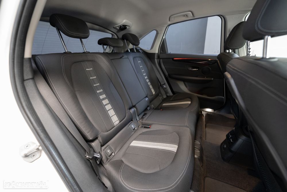 BMW 216 Active Tourer d Line Sport - 22