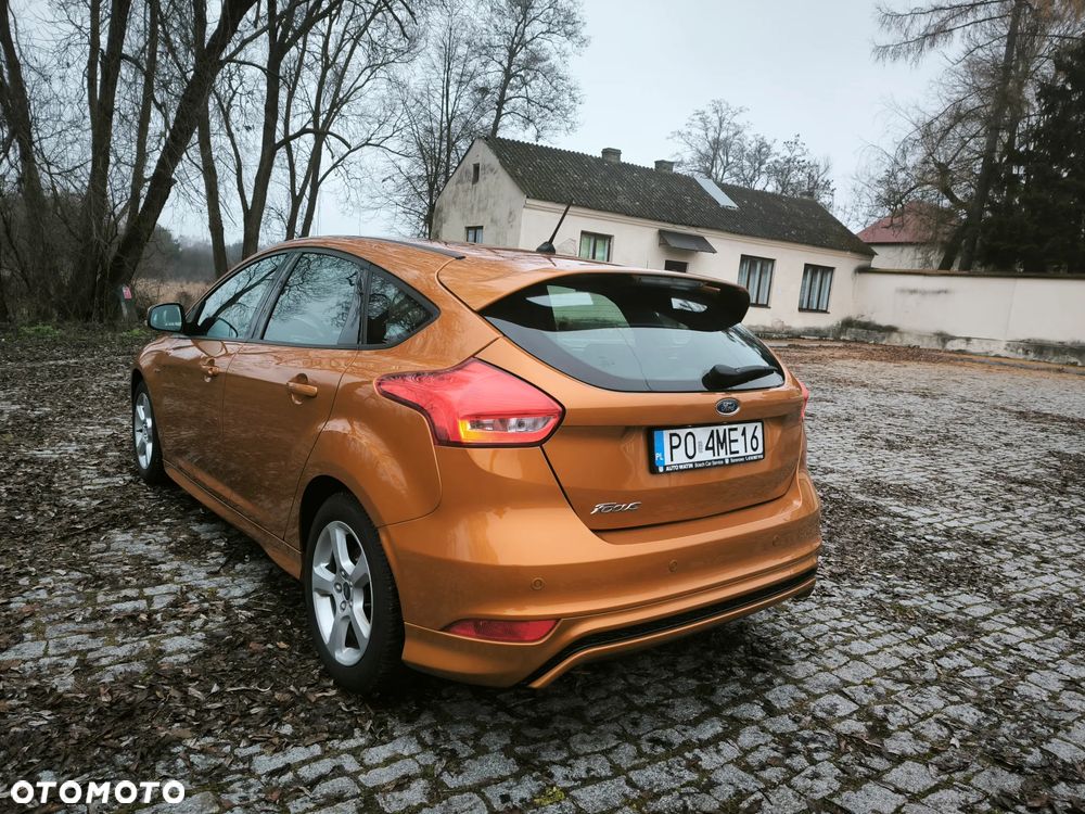 Ford Focus 1.5 TDCi ST-Line - 14