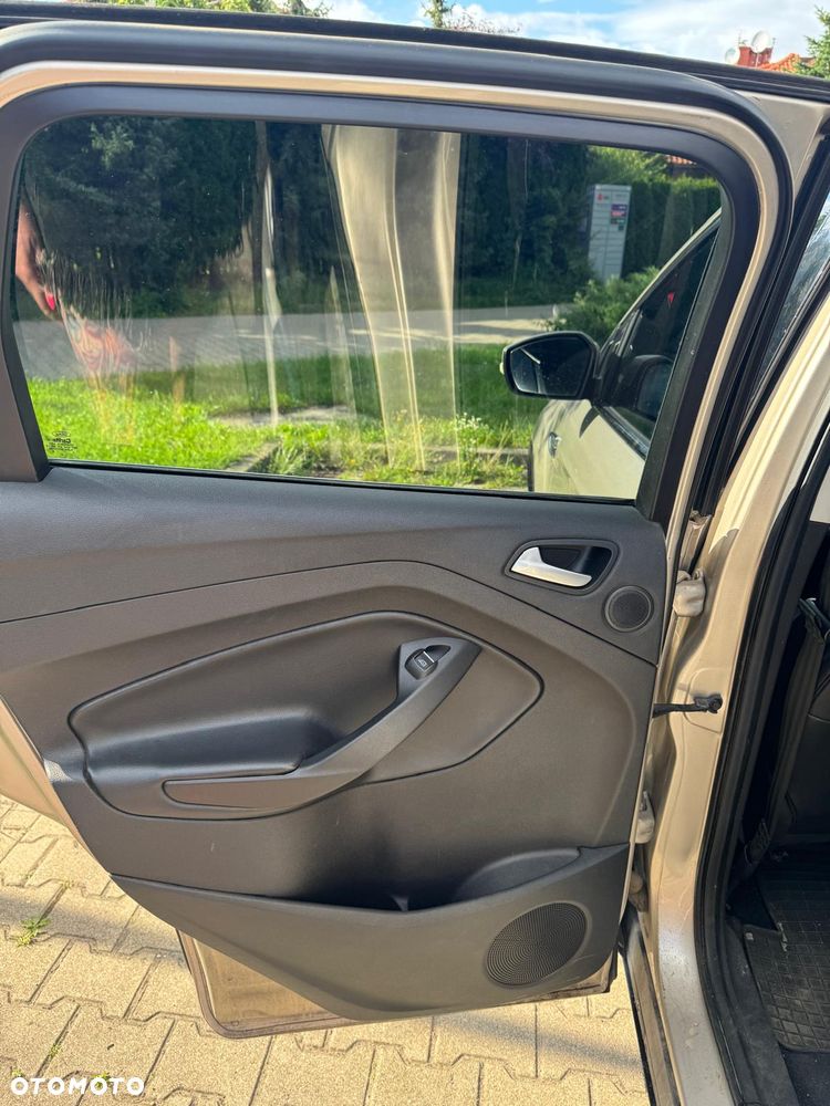 Ford Escape - 24