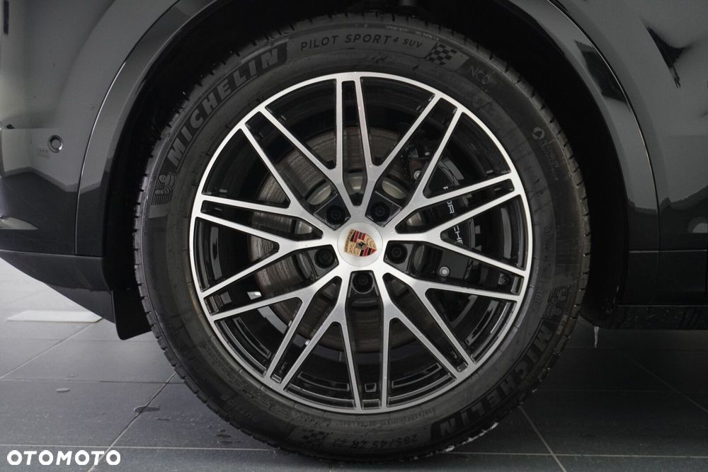 Porsche Cayenne S - 10