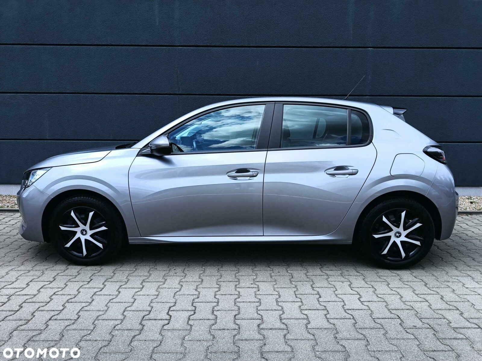Peugeot 208 1.2 PureTech Active S&S - 10
