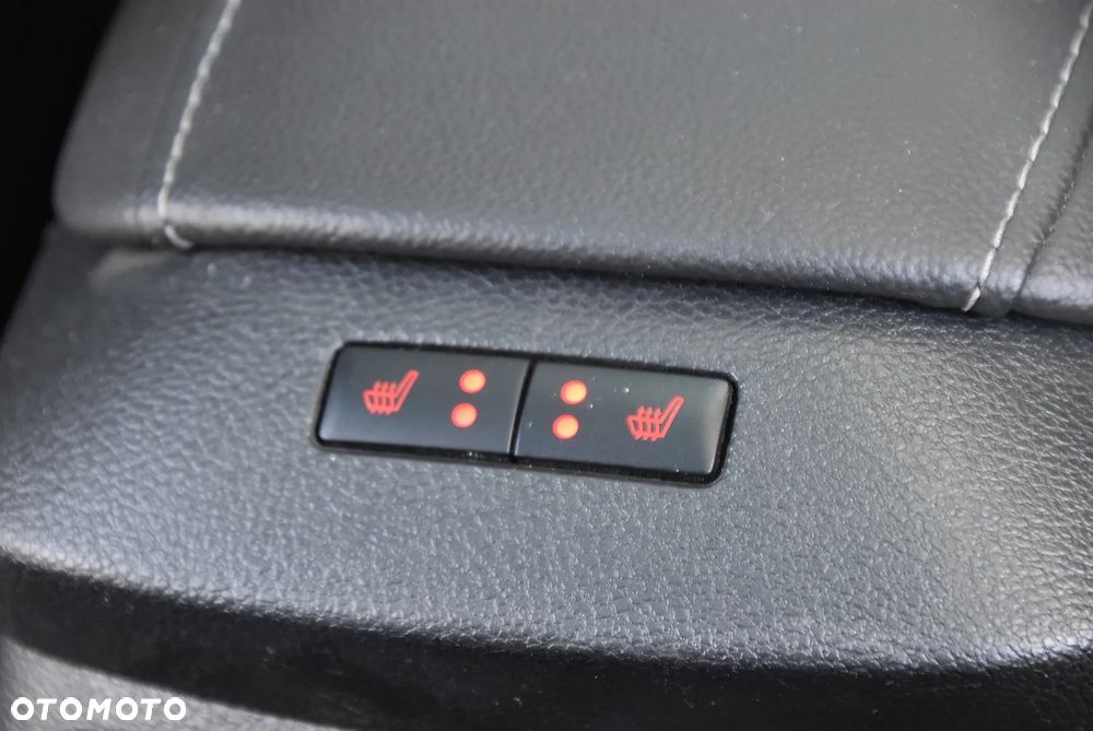 Ford Mondeo - 18