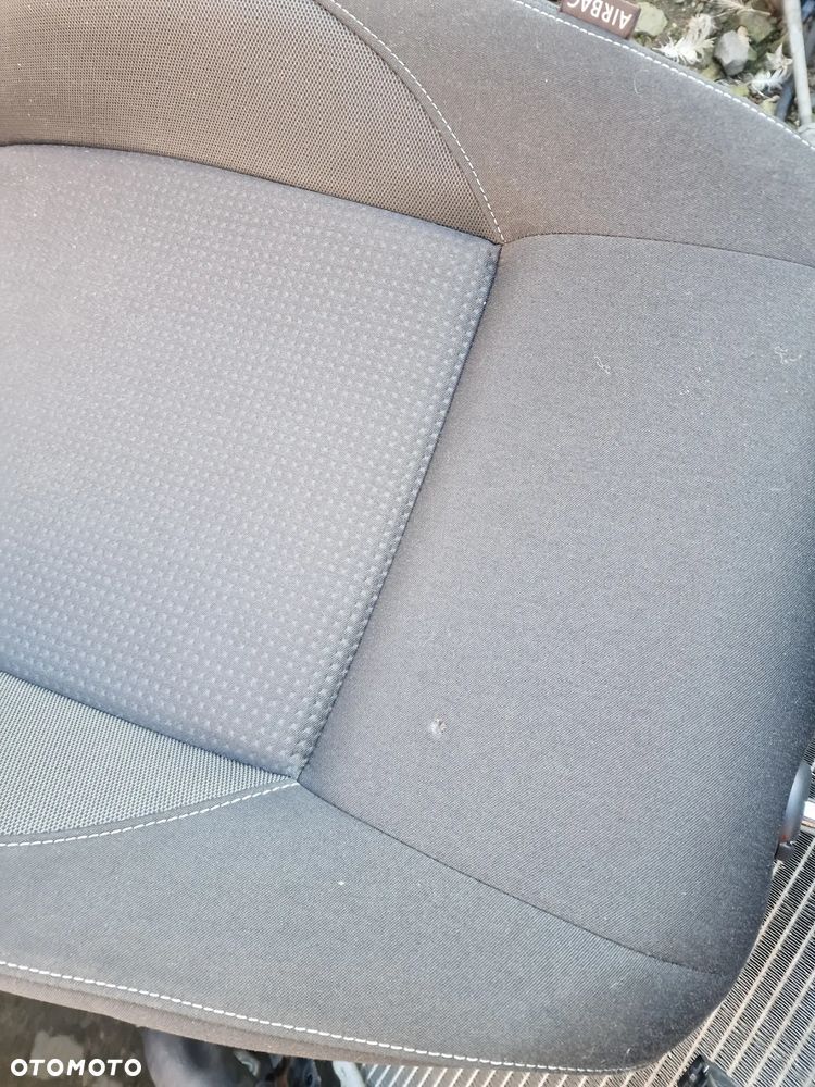 Komplet foteli vw polo 6R - 4