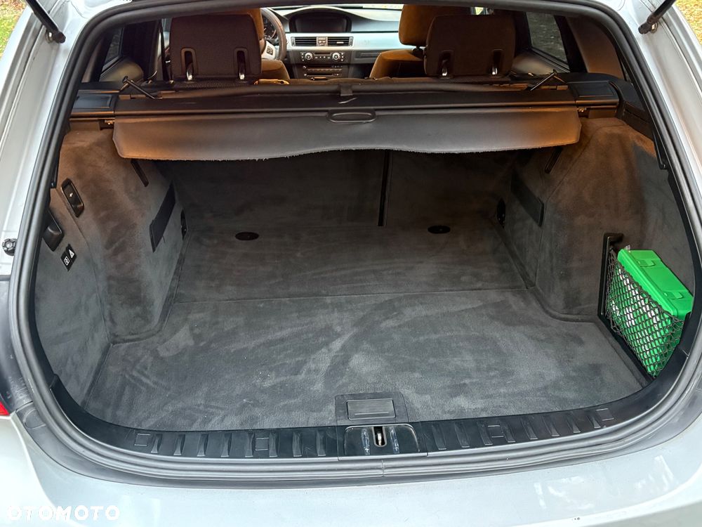 BMW Seria 3 320d - 4