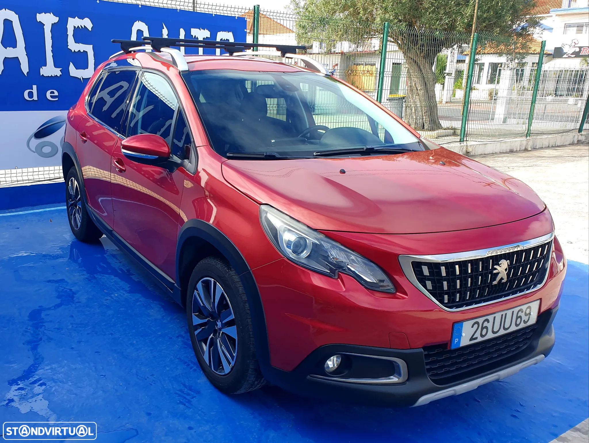 Peugeot 2008 1.2 PureTech Allure - 1