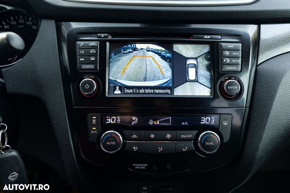 Nissan X-Trail 1.6 dCi ALL-MODE 4x4i N-Connecta - 21