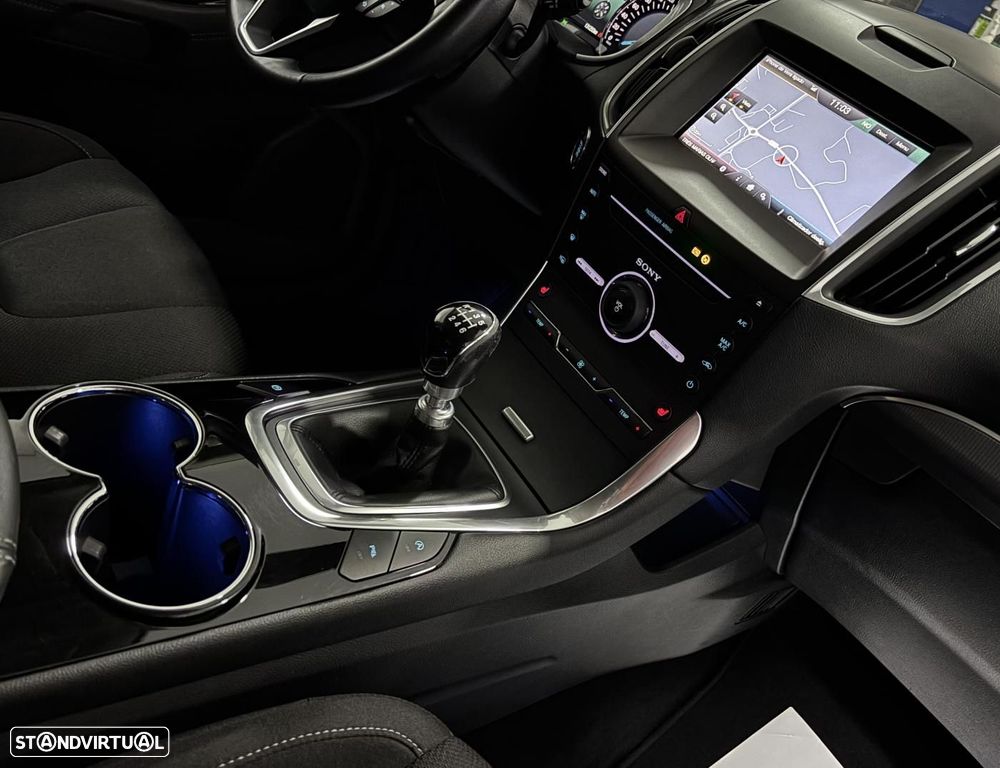 Ford S-Max 2.0 TDCi Titanium - 13