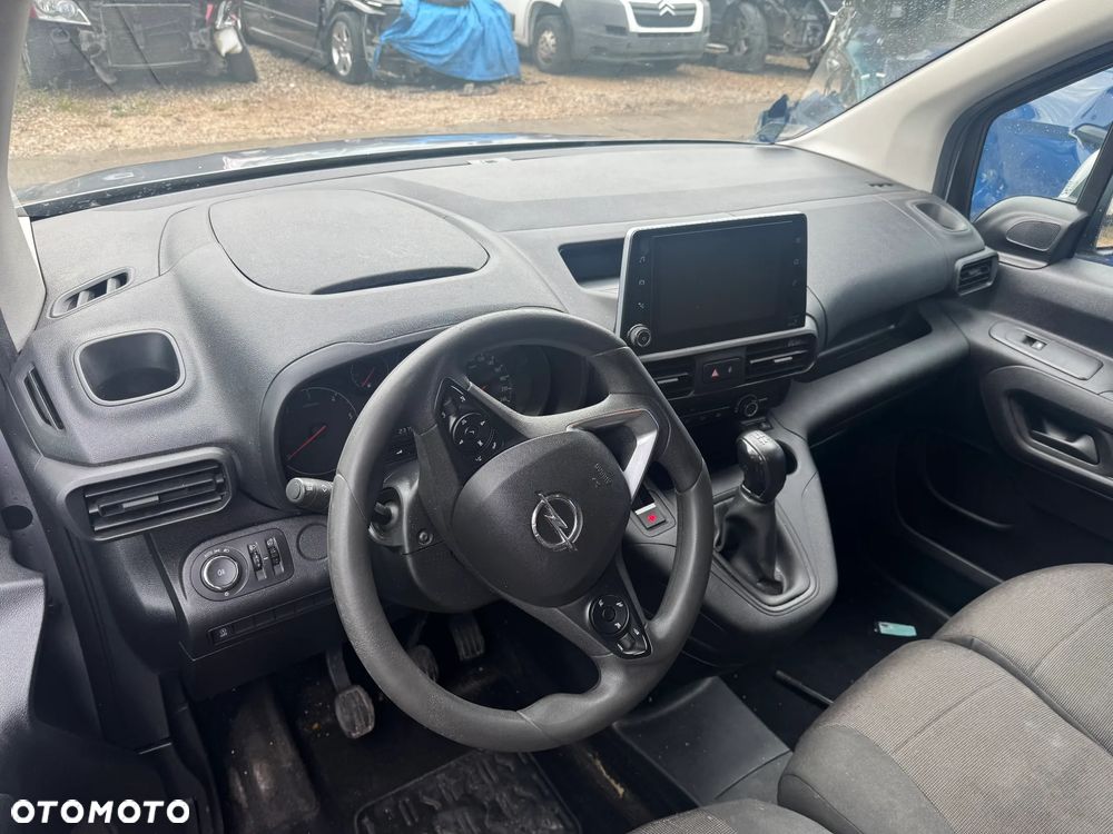 Opel Combo E Peoace Berlingo 1,6CDTI 18-23 deska konsola przekładka - 2
