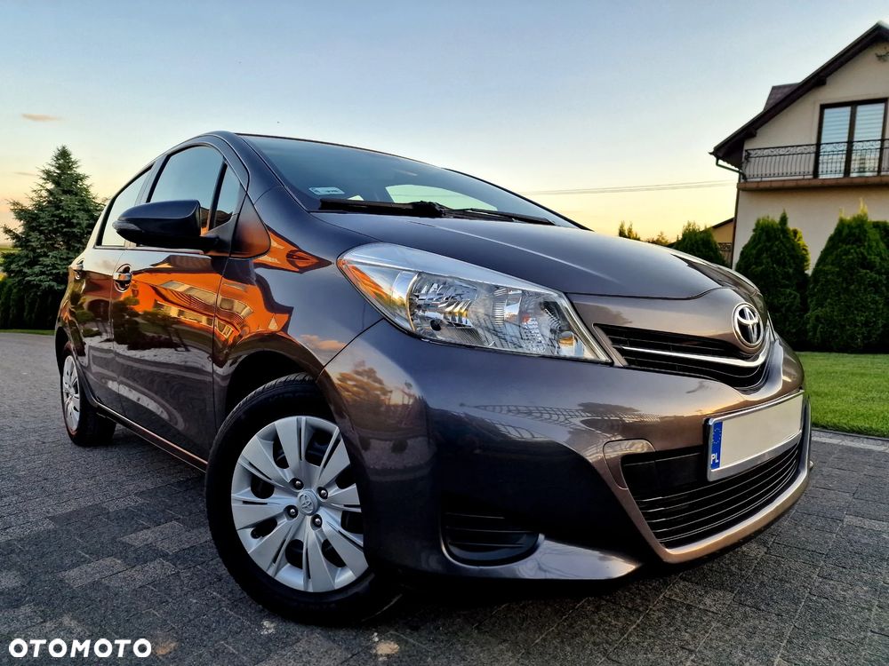 Toyota Yaris 1.0 Sol - 8